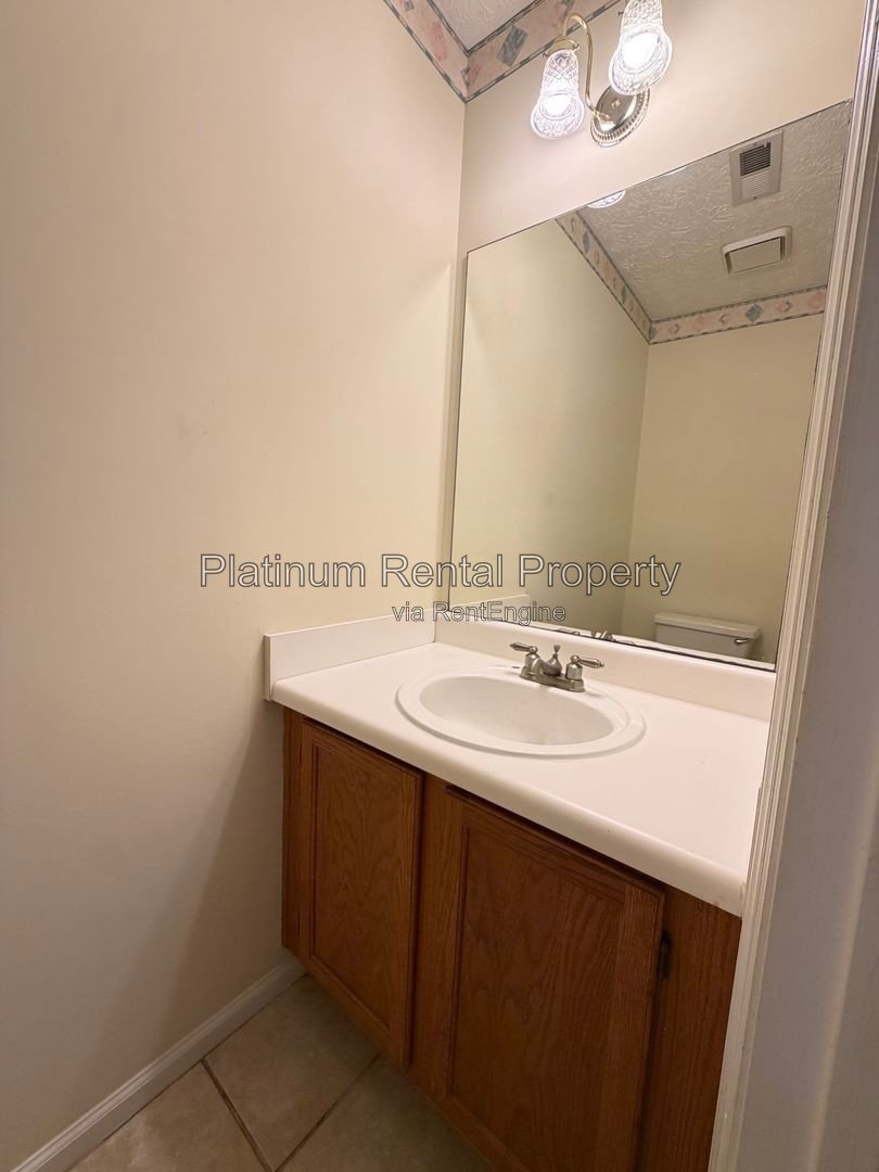2 Bedroom Peachtree Corners END Unit Townhome for Rent by Platinum Property Management Services, Inc. property image