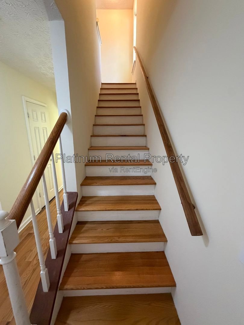 2 Bedroom Peachtree Corners END Unit Townhome for Rent by Platinum Property Management Services, Inc. property image