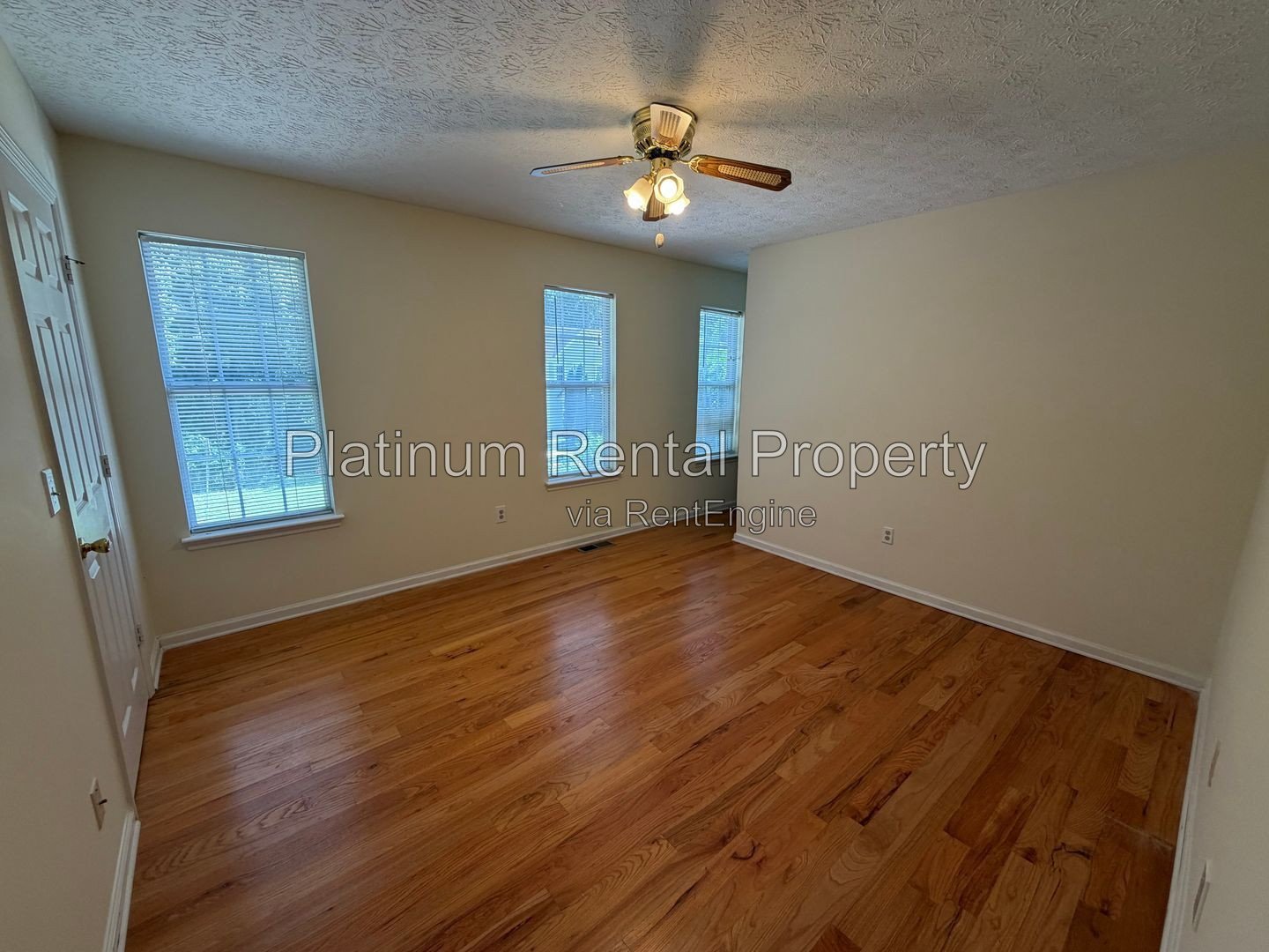 2 Bedroom Peachtree Corners END Unit Townhome for Rent by Platinum Property Management Services, Inc. property image