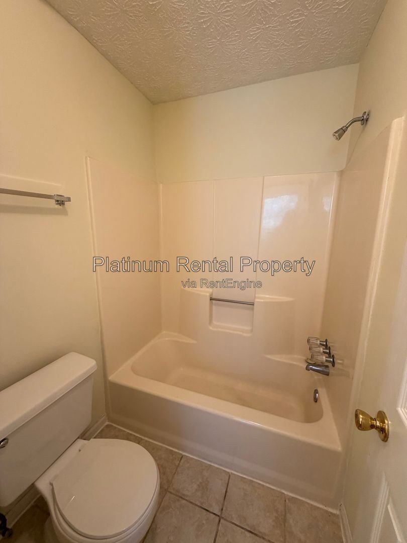 2 Bedroom Peachtree Corners END Unit Townhome for Rent by Platinum Property Management Services, Inc. property image