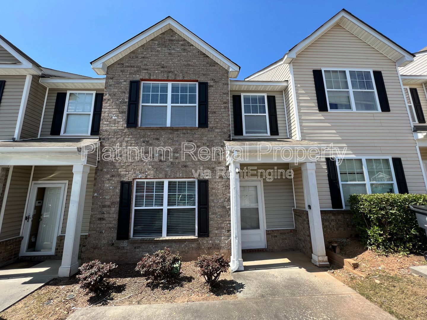 Fantastic 3 bedroom townhome in Atlanta, by Platinum Property Management Services, Inc. property image