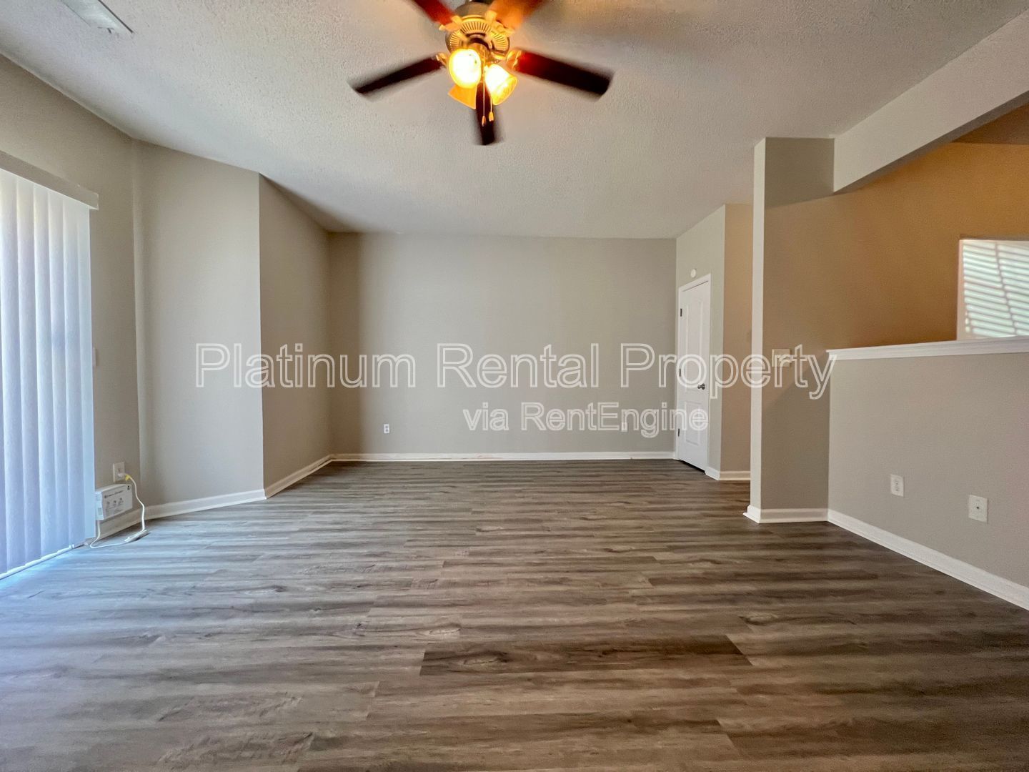 Fantastic 3 bedroom townhome in Atlanta, by Platinum Property Management Services, Inc. property image