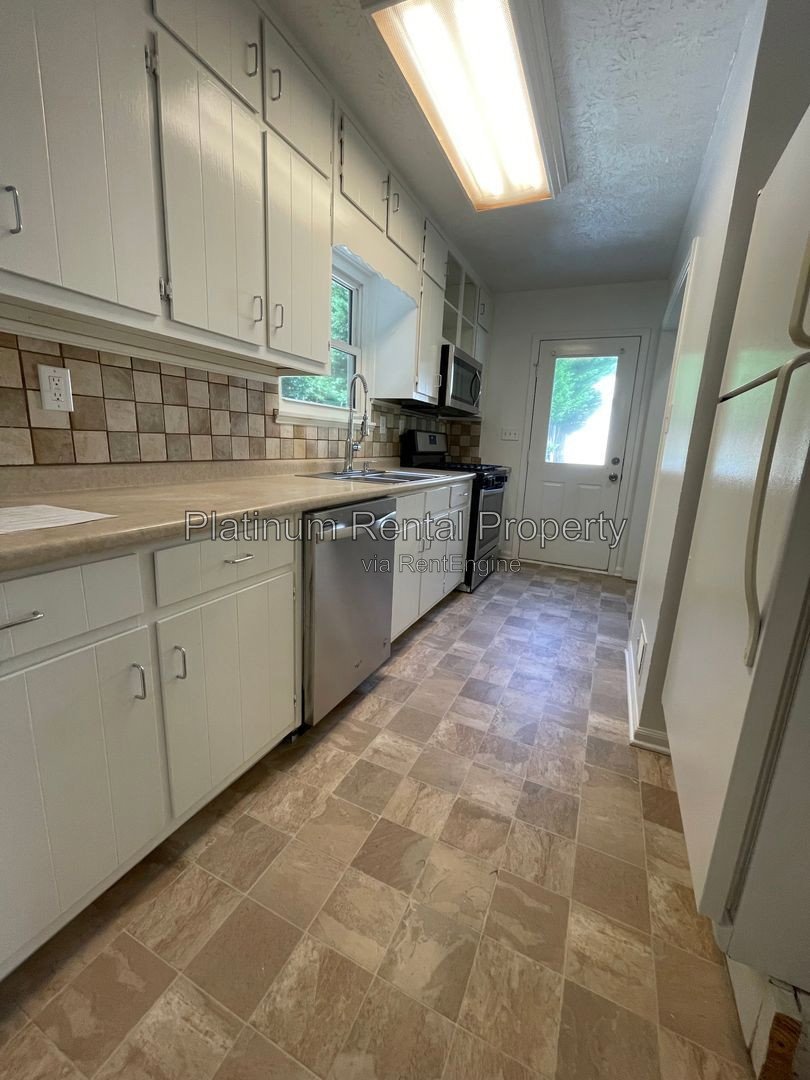 Fabulous 3 bedroom home in prime Duluth location by Platinum Property Management Services, Inc. property image