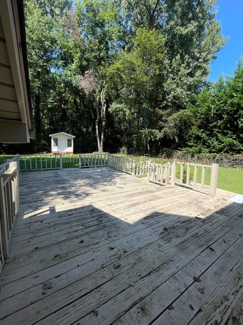 Fabulous 3 bedroom home in prime Duluth location by Platinum Property Management Services, Inc. property image