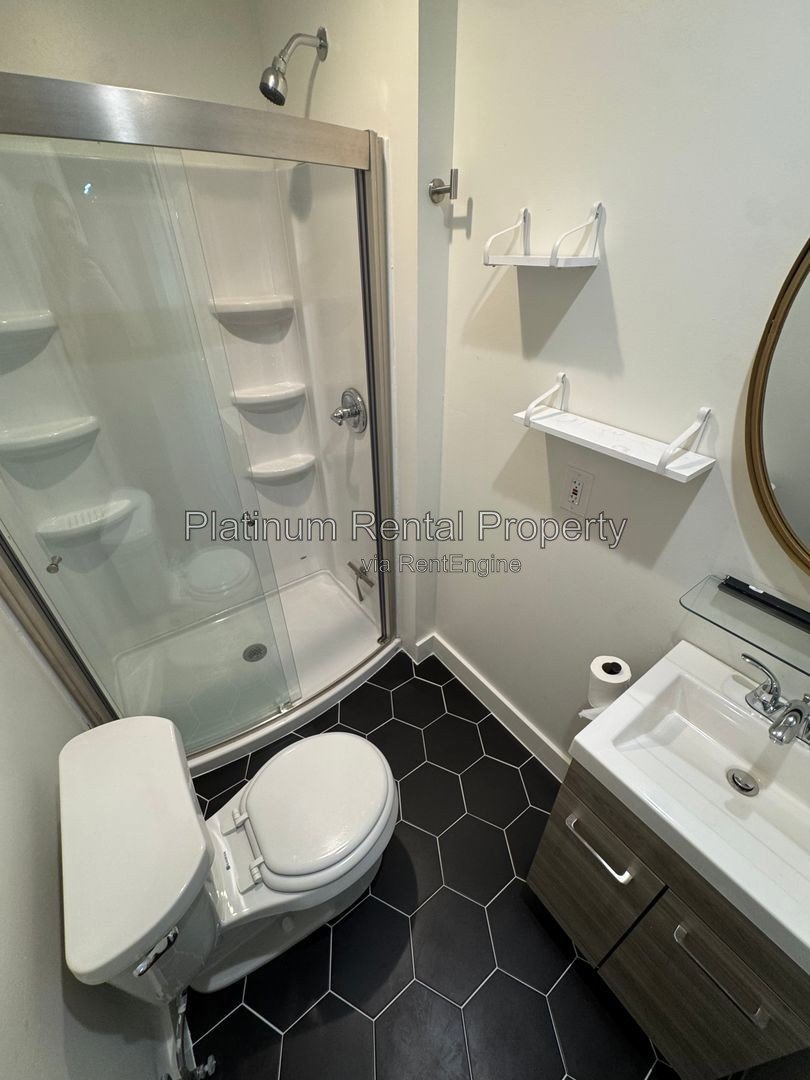 Beautifully Updated Vintage 4 Bedroom Marietta Home for Rent by Platinum Property Management property image