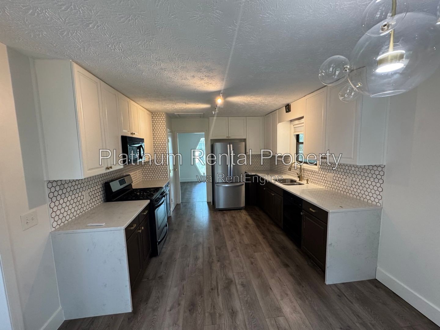 Beautifully Updated Vintage 4 Bedroom Marietta Home for Rent by Platinum Property Management property image