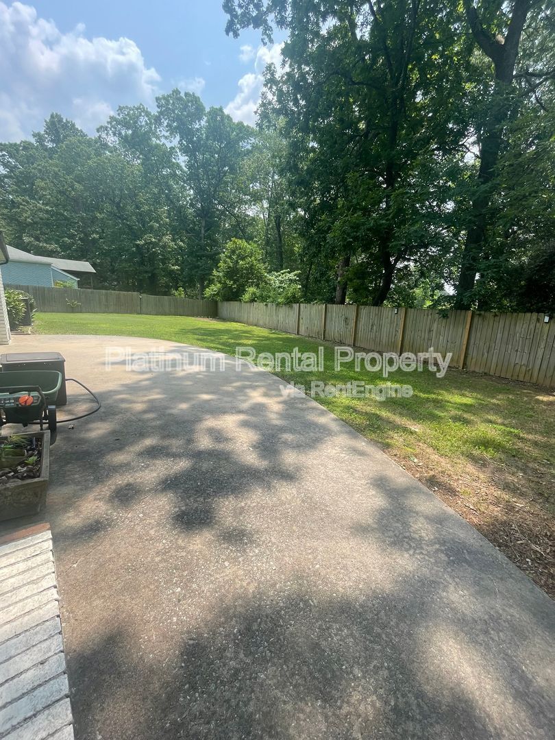 Charming, renovated home in the heart of South Fulton by Platinum Property Management Services, Inc. property image