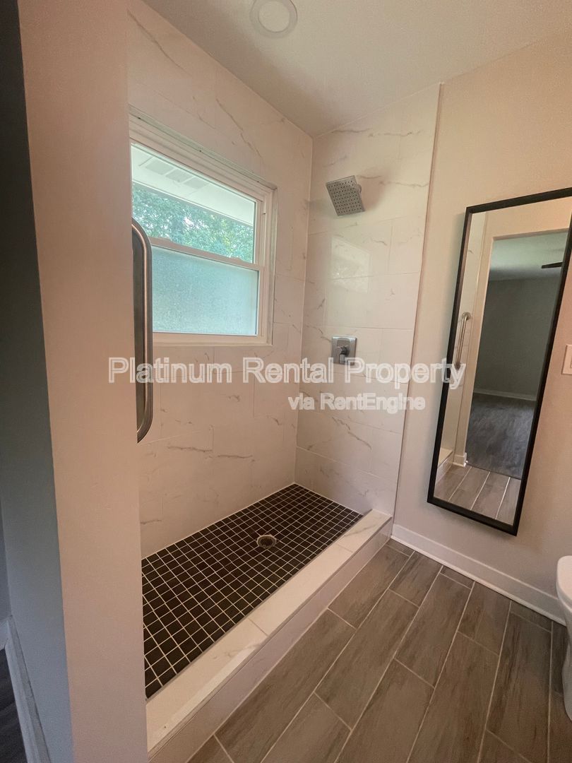 Charming, renovated home in the heart of South Fulton by Platinum Property Management Services, Inc. property image