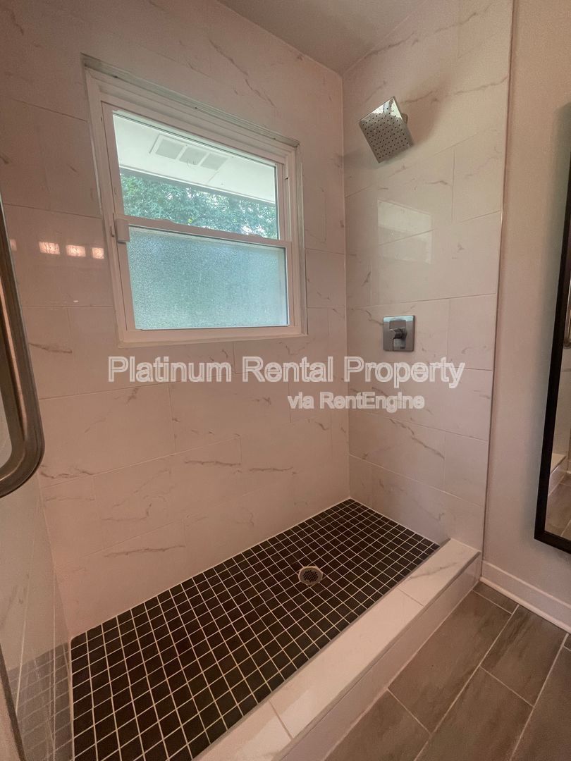 Charming, renovated home in the heart of South Fulton by Platinum Property Management Services, Inc. property image