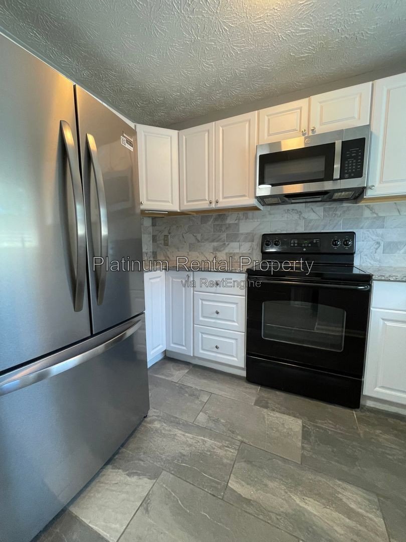 Charming, 2 bedroom townhome located minutes from the Battery in Smyrna, by Platinum Property Management Services, Inc. property image