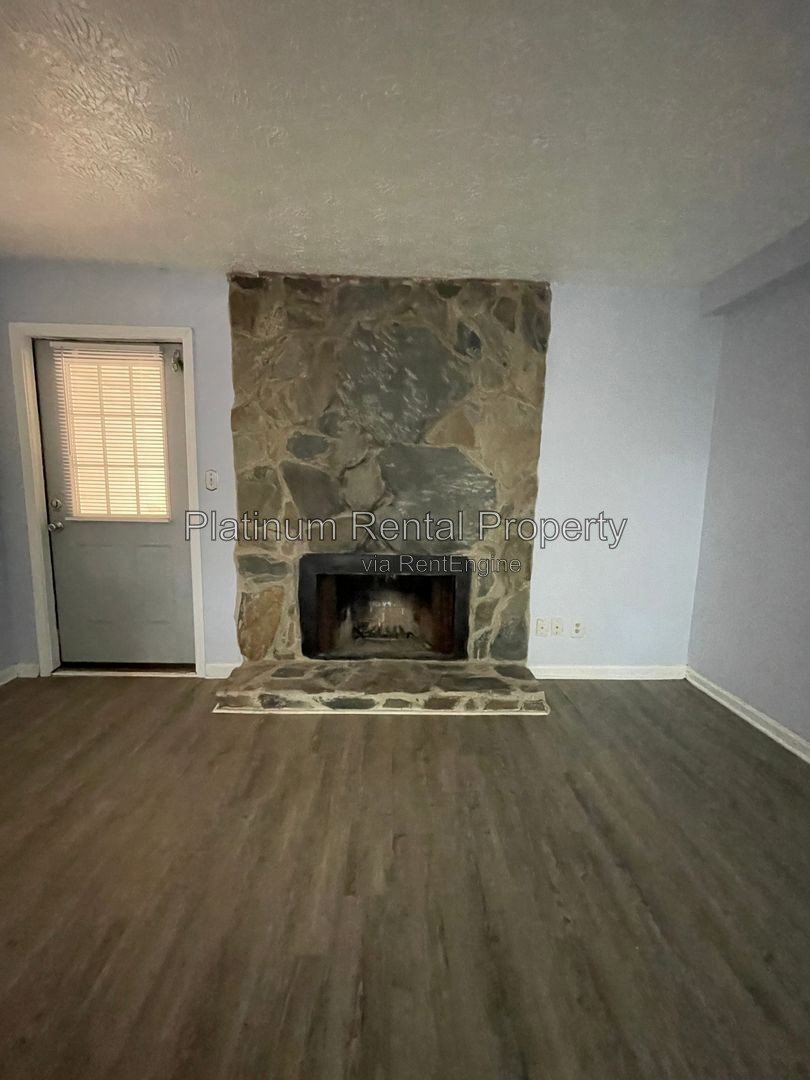 Charming, 2 bedroom townhome located minutes from the Battery in Smyrna, by Platinum Property Management Services, Inc. property image
