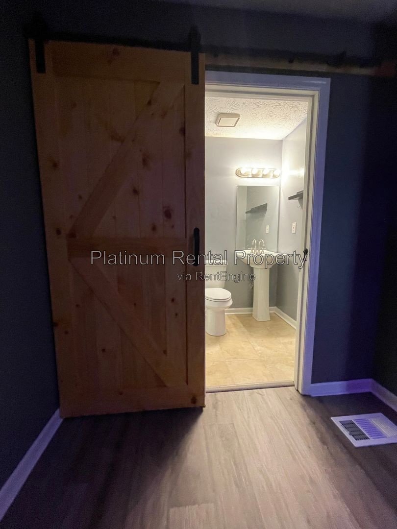 Charming, 2 bedroom townhome located minutes from the Battery in Smyrna, by Platinum Property Management Services, Inc. property image