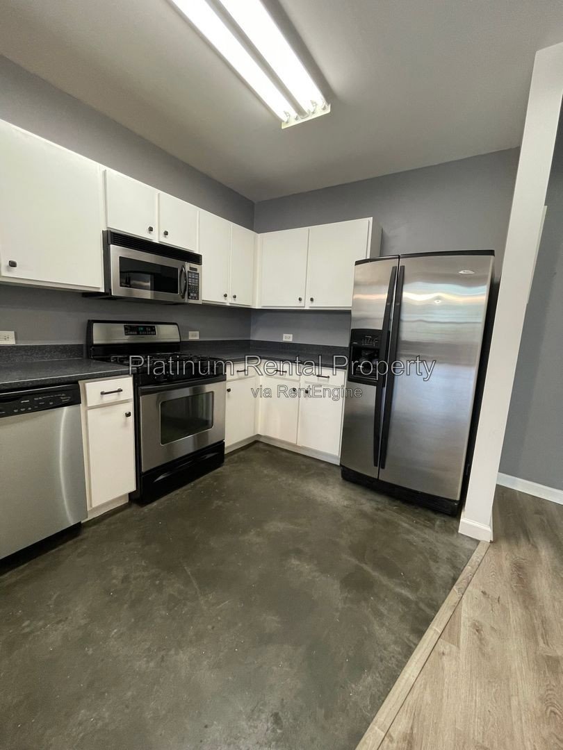 Spectacular studio condo in the heart of Downtown Atlanta, by Platinum Property Management Services, Inc. property image