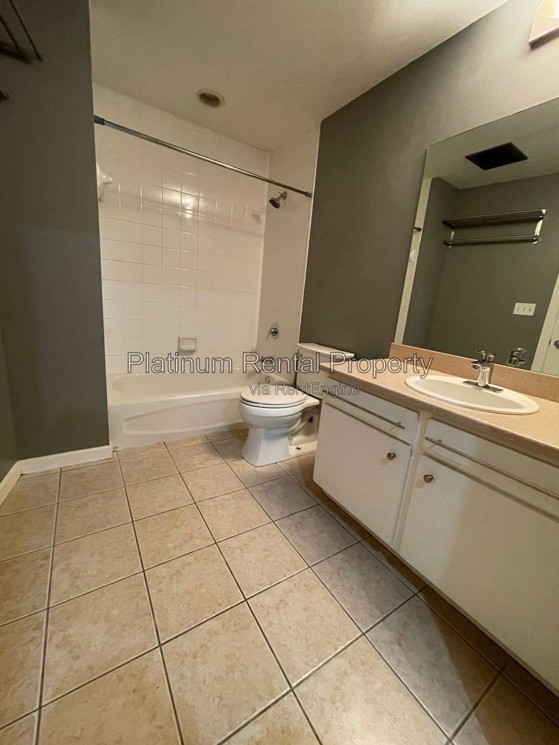 Spectacular studio condo in the heart of Downtown Atlanta, by Platinum Property Management Services, Inc. property image