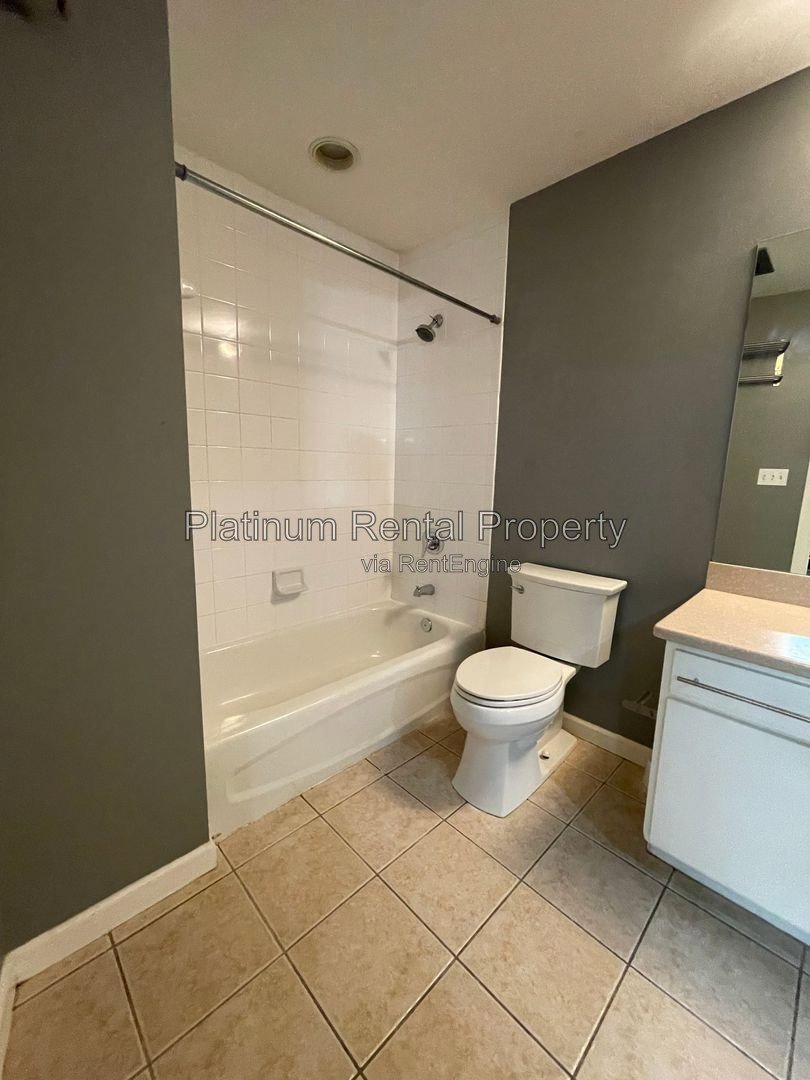 Spectacular studio condo in the heart of Downtown Atlanta, by Platinum Property Management Services, Inc. property image