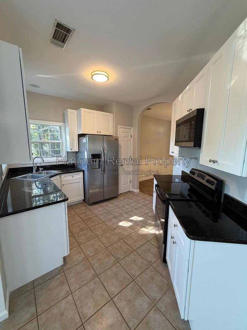 3 bedroom Kennesaw Home For Rent by Platinum Property Management Services, Inc. property image