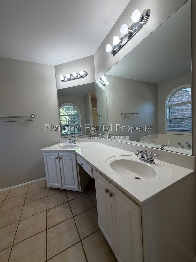 3 bedroom Kennesaw Home For Rent by Platinum Property Management Services, Inc. property image