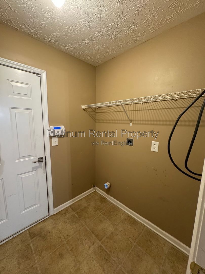 3 Bedroom townhome in Lithonia by Platinum Property Management, Inc. property image