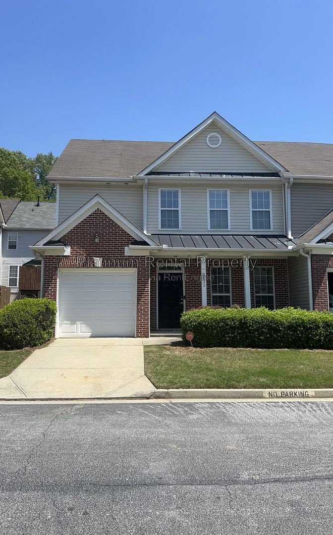 Spotless END Unit 3 Bedroom Townhome in Atlanta by Platinum Property Management Services, Inc. property image