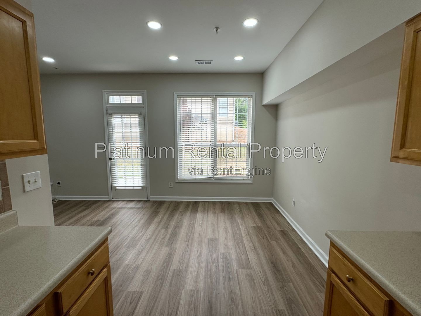 Spotless END Unit 3 Bedroom Townhome in Atlanta by Platinum Property Management Services, Inc. property image