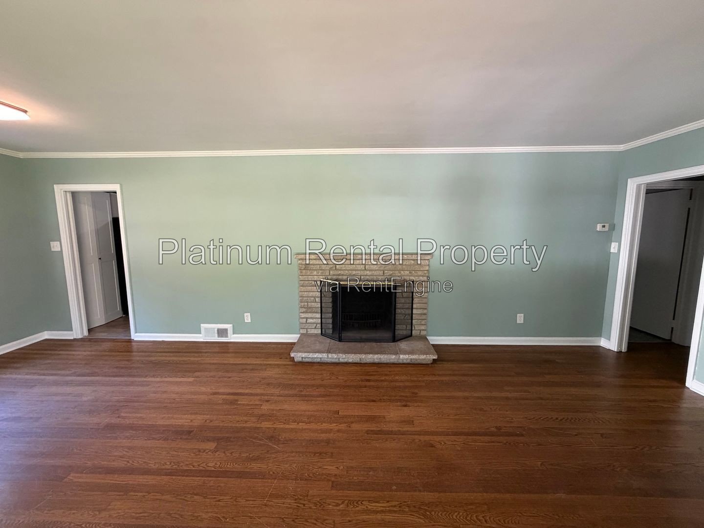 Updated 4 bedroom Brick Ranch home for rent in Atlanta by Platinum Property Management Services, Inc. property image