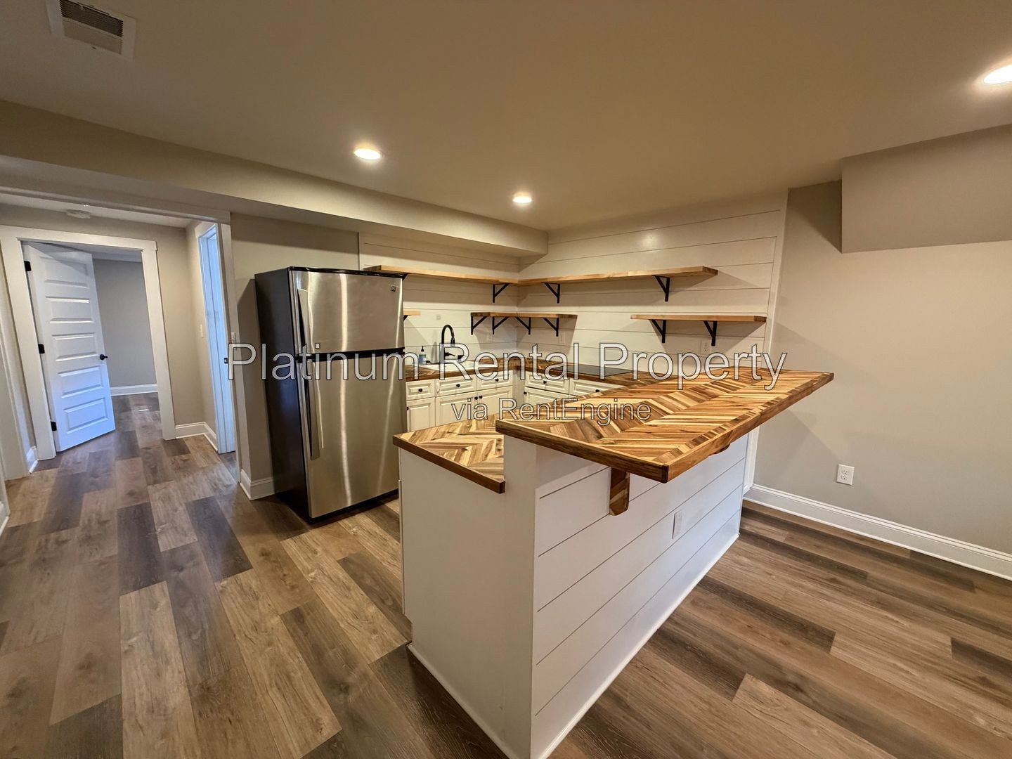 Updated 4 bedroom Brick Ranch home for rent in Atlanta by Platinum Property Management Services, Inc. property image