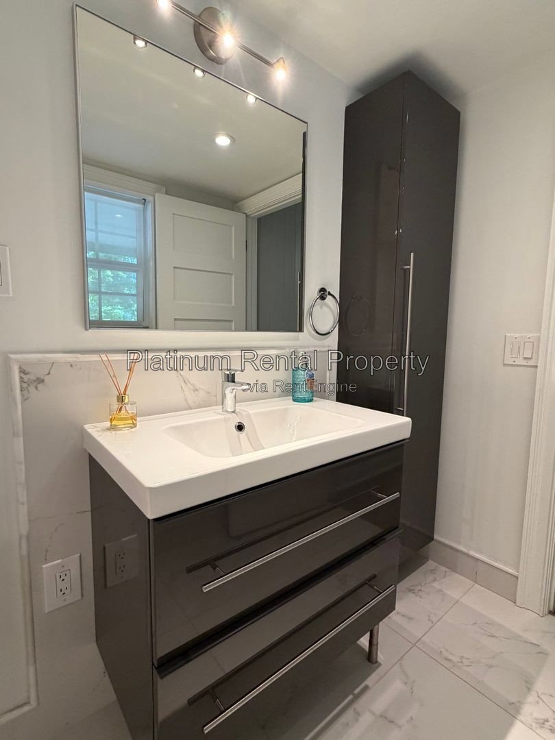 Amazing, updated 4 bedroom home in unbeatable Buckhead location by Platinum Property Management Services, Inc. property image