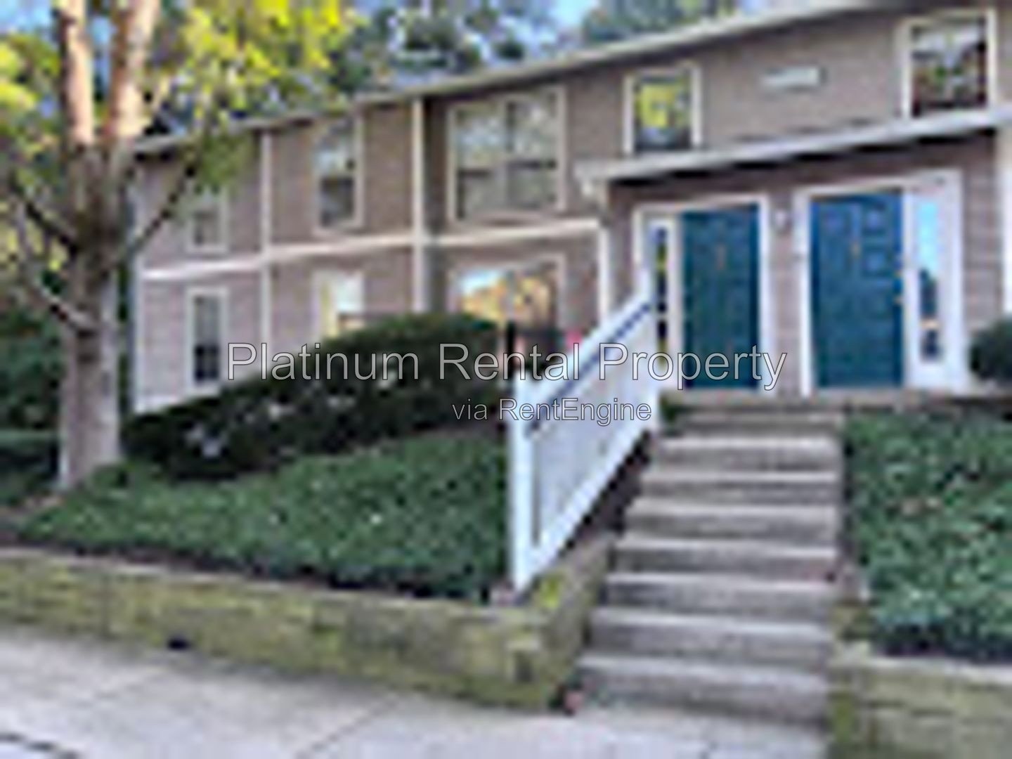Spacious 2 bedroom/2 bathroom condo with modern updates  just minutes from The Battery by Platinum Property Management Services, Inc. property image