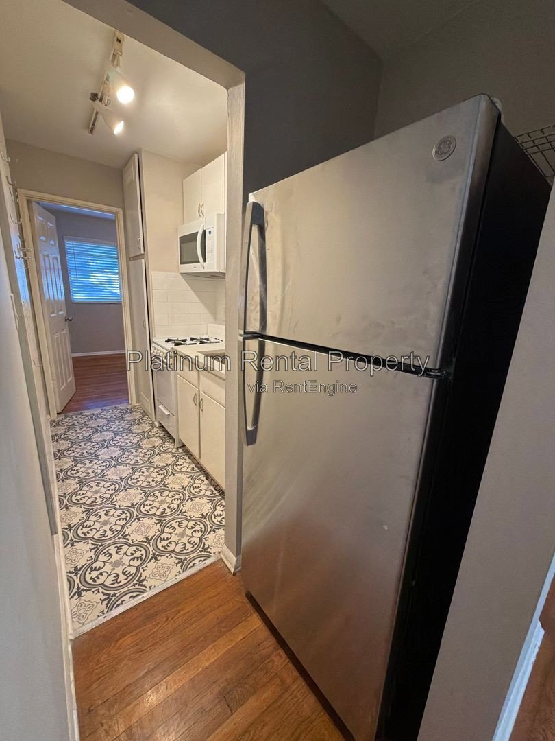 Amazing Location Mid-town Atlanta Condo For Rent, 1 Bedroom, 1 bath by Platinum Property Management Services, Inc property image