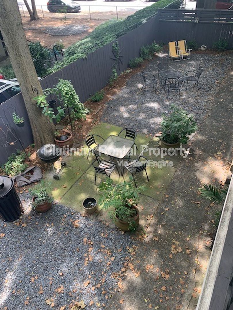 Amazing Location Mid-town Atlanta Condo For Rent, 1 Bedroom, 1 bath by Platinum Property Management Services, Inc property image