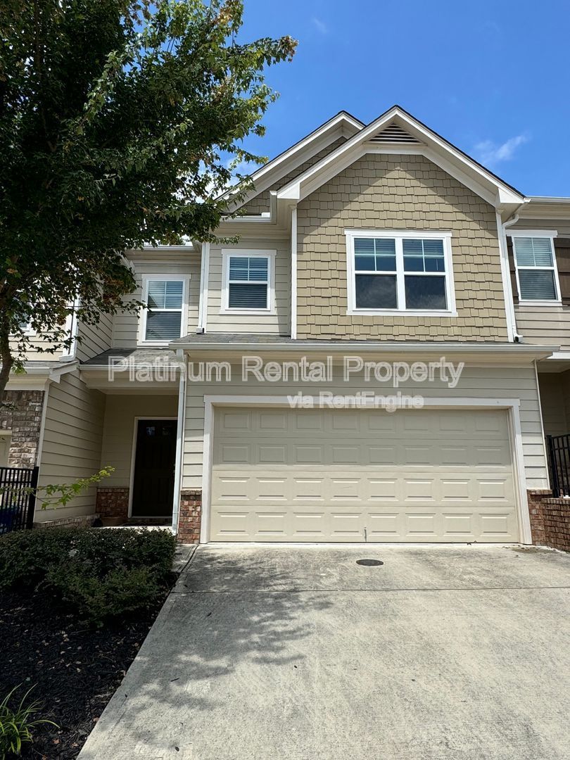 Immaculate 3 Bedroom townhome in Atlanta by Platinum Property Management Services, Inc. property image