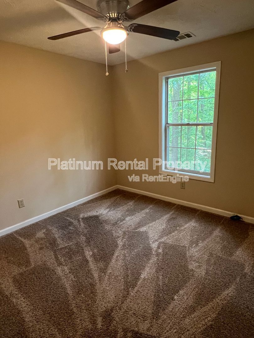 Peaceful 3 bedroom 2.5 bathroom home in Dawsonville by Platinum Property Management Services, Inc. property image