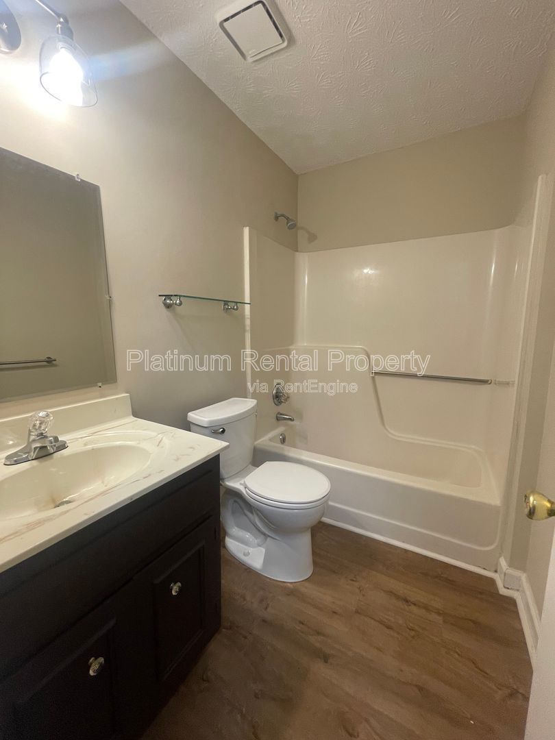 Welcome home to this charming 3 bedroom property for rent in Suwanee by Platinum Property Management Services, Inc. property image