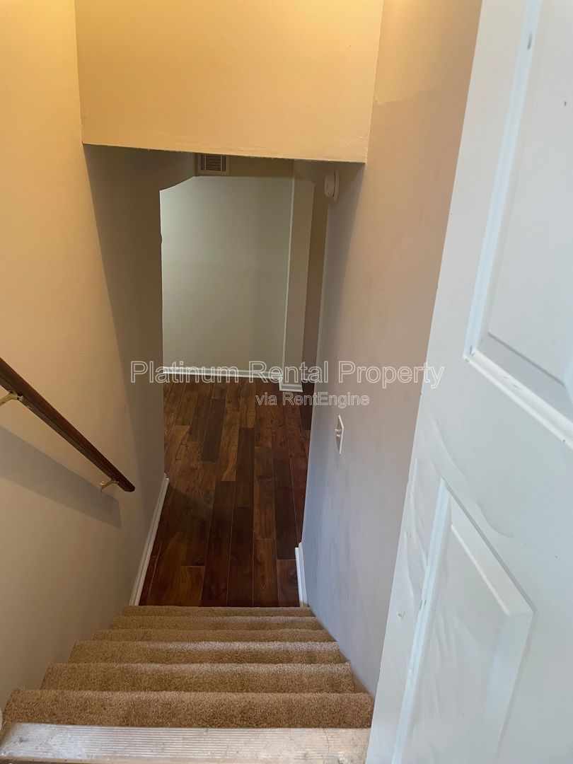 Welcome home to this charming 3 bedroom property for rent in Suwanee by Platinum Property Management Services, Inc. property image