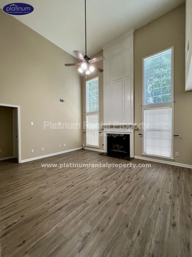 3 bedroom 2.5 bathroom Kennesaw Home for Rent by Platinum Property Management Services, Inc. property image