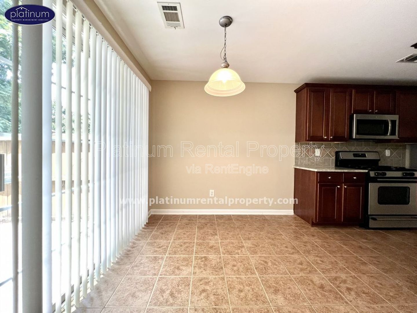 3 bedroom 2.5 bathroom Kennesaw Home for Rent by Platinum Property Management Services, Inc. property image