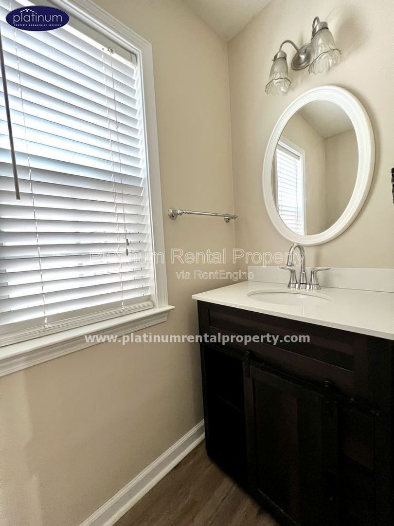 3 bedroom 2.5 bathroom Kennesaw Home for Rent by Platinum Property Management Services, Inc. property image