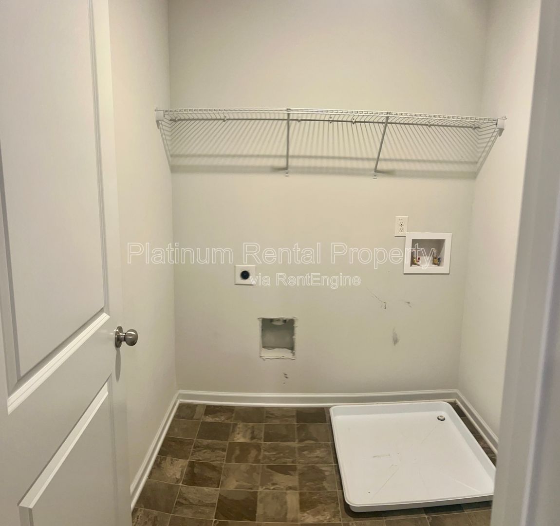 Wonderful 3-bedroom home in desirable McDonough community by Platinum Property Management Services, Inc. property image