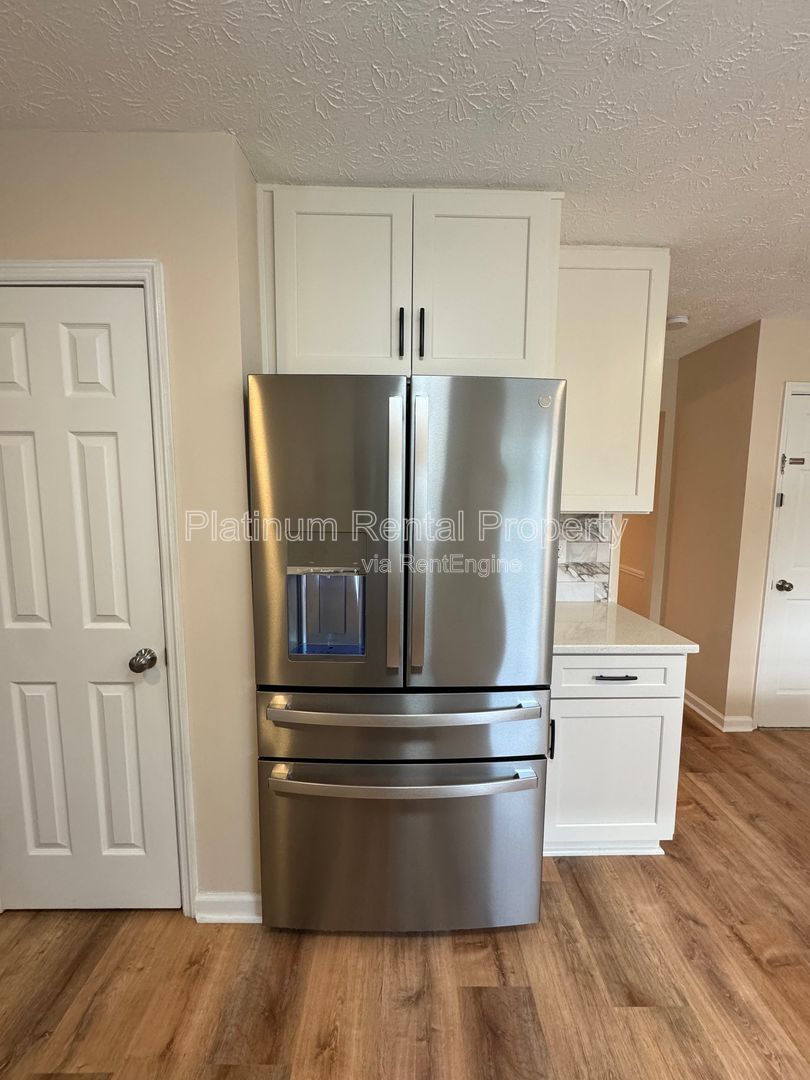 Beautiful UPDATED 3 bedroom home in Lawrenceville by Platinum Property Management Services, Inc. property image