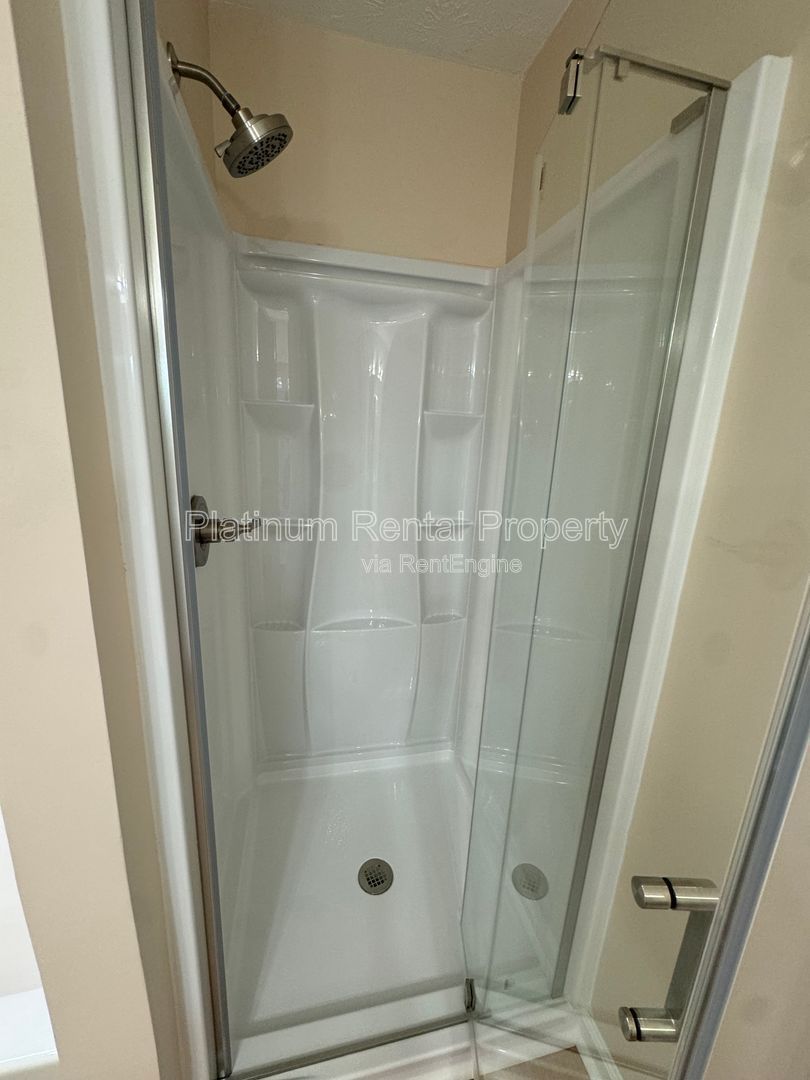 Beautiful UPDATED 3 bedroom home in Lawrenceville by Platinum Property Management Services, Inc. property image