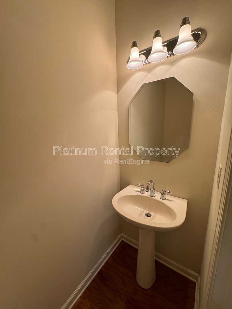 4 Bedroom Alpharetta Home For Rent by Platinum Property Management Services, Inc. property image