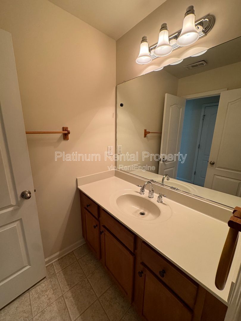 4 Bedroom Alpharetta Home For Rent by Platinum Property Management Services, Inc. property image