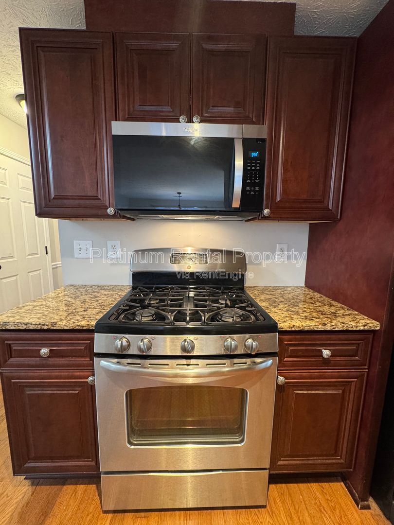 3 Bedroom Roswell/Crabapple Home For Rent by Platinum Property Management Services, Inc. property image