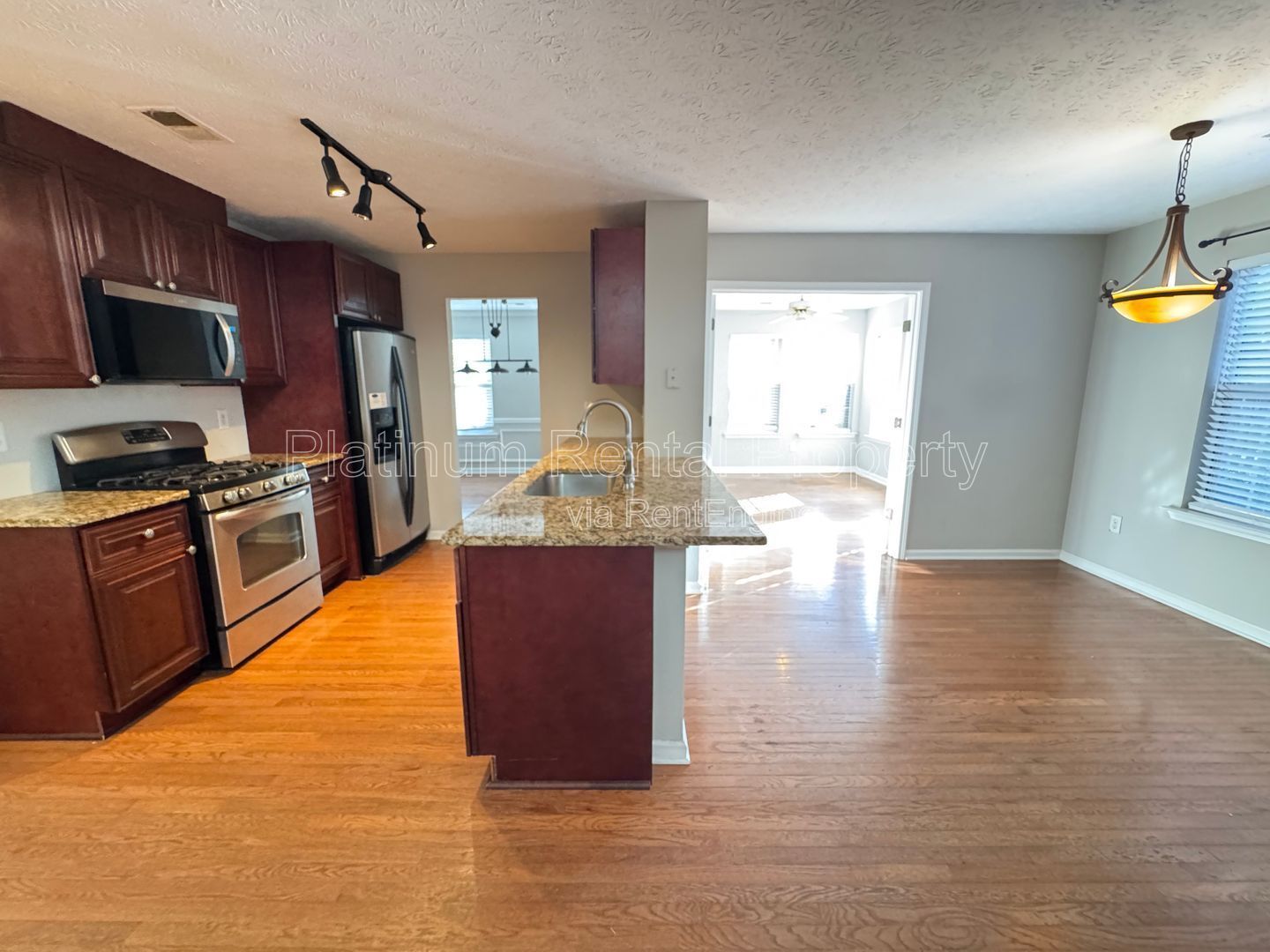 3 Bedroom Roswell/Crabapple Home For Rent by Platinum Property Management Services, Inc. property image