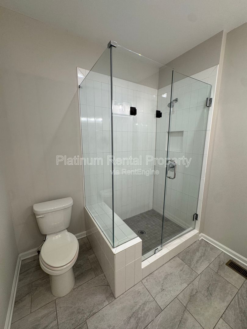 Spotless Buckhead Townhome For Rent, 2 Bedroom, 2 Bath by Platinum Property Management Services, Inc property image