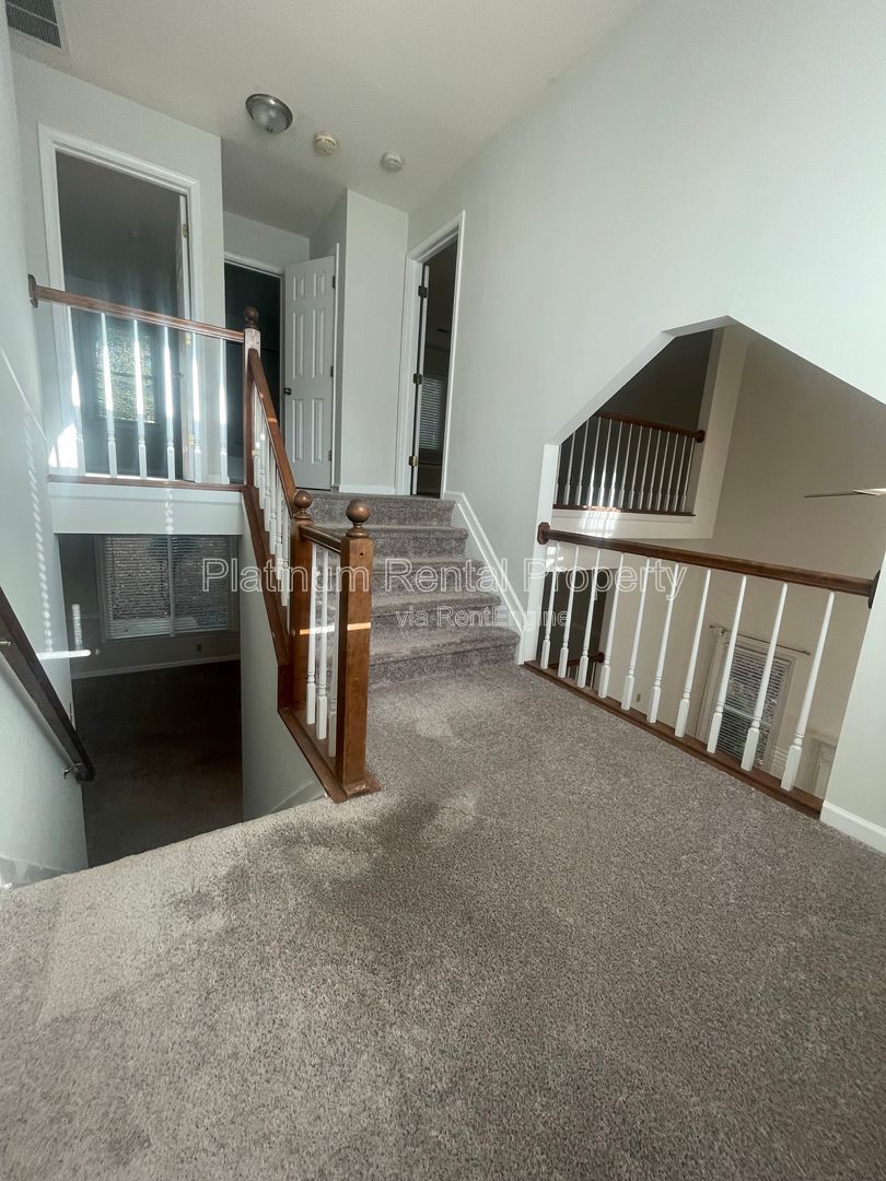 Location, location, location!  Gorgeous 3 bedroom home in desirable Roswell community by Platinum Property Management Services, Inc. property image