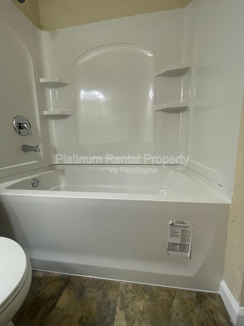 Location, Location, Location! This beautiful and well maintained three-bedroom townhome in convenient Peachtree Corners location is brought to you by Platinum Property Management Services, Inc. property image