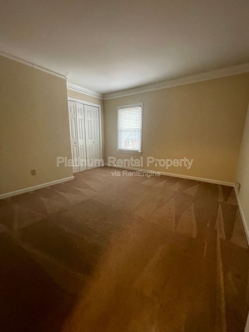 Location, Location, Location! This beautiful and well maintained three-bedroom townhome in convenient Peachtree Corners location is brought to you by Platinum Property Management Services, Inc. property image