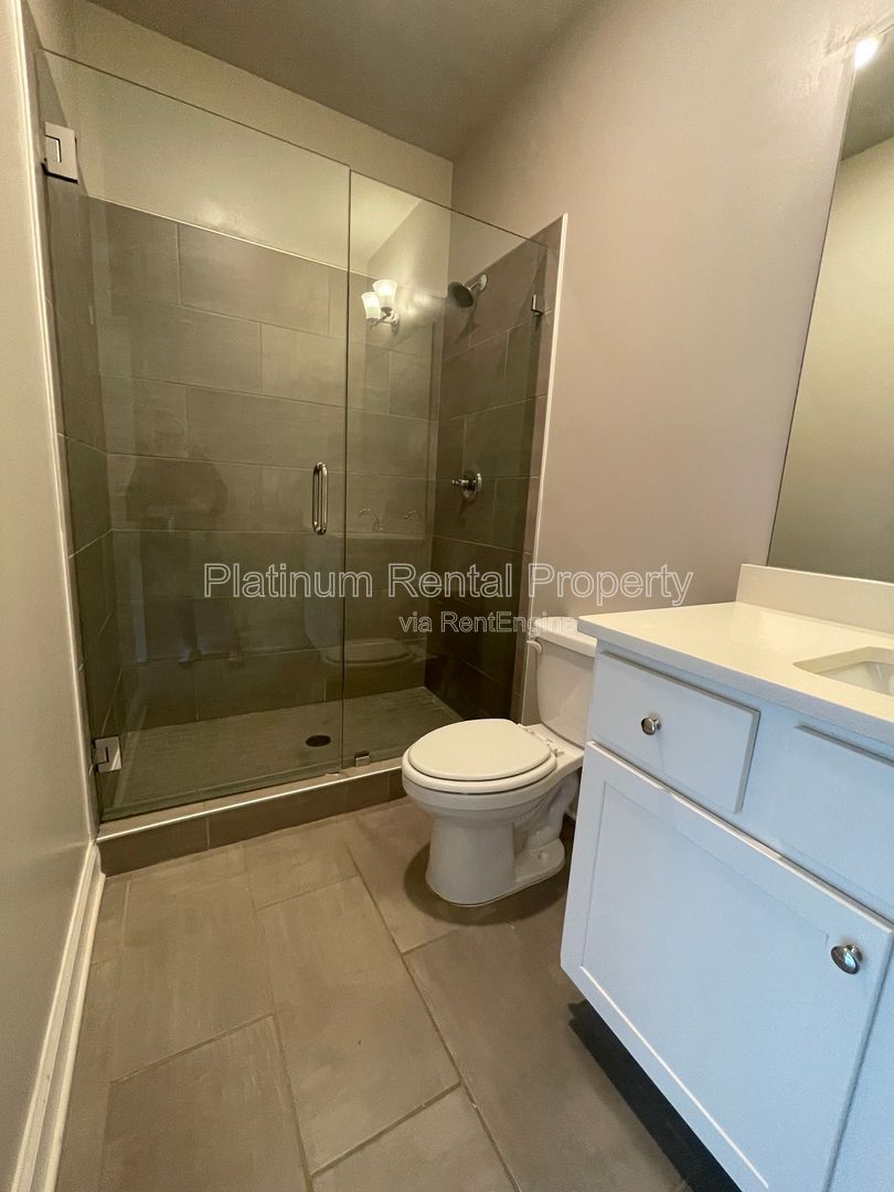 Fabulous, three-bedroom townhome in prime Smyrna/Vinings location by Platinum Property Management Services, Inc. property image