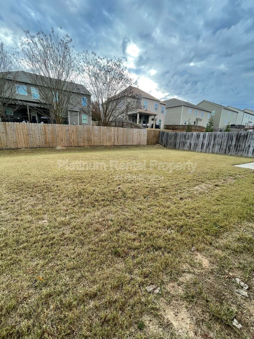 Immaculate, 5-bedroom, executive home in highly sought after Bridgetowne community by Platinum Property Management Services, Inc. property image